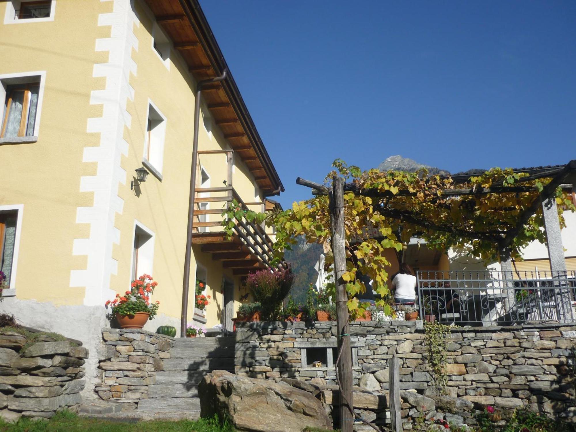 Da Erminia Bed and Breakfast Verdabbio Εξωτερικό φωτογραφία