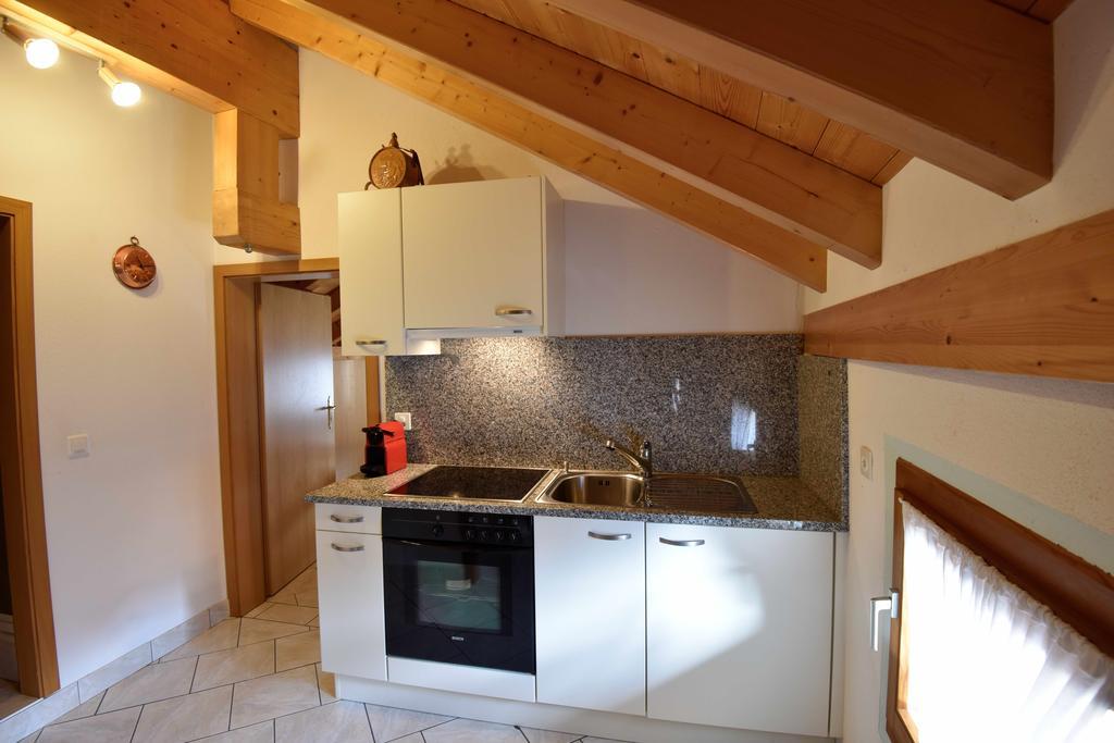 Da Erminia Bed and Breakfast Verdabbio Δωμάτιο φωτογραφία